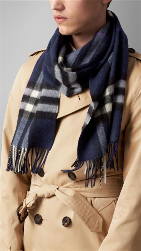 cache cou burberry|burberry scarf blue.